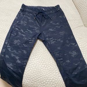 Bevy flog Shelly pants